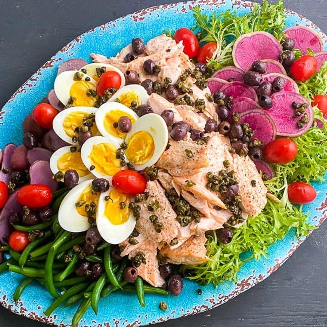 Low FODMAP Salmon Salade Nicoise