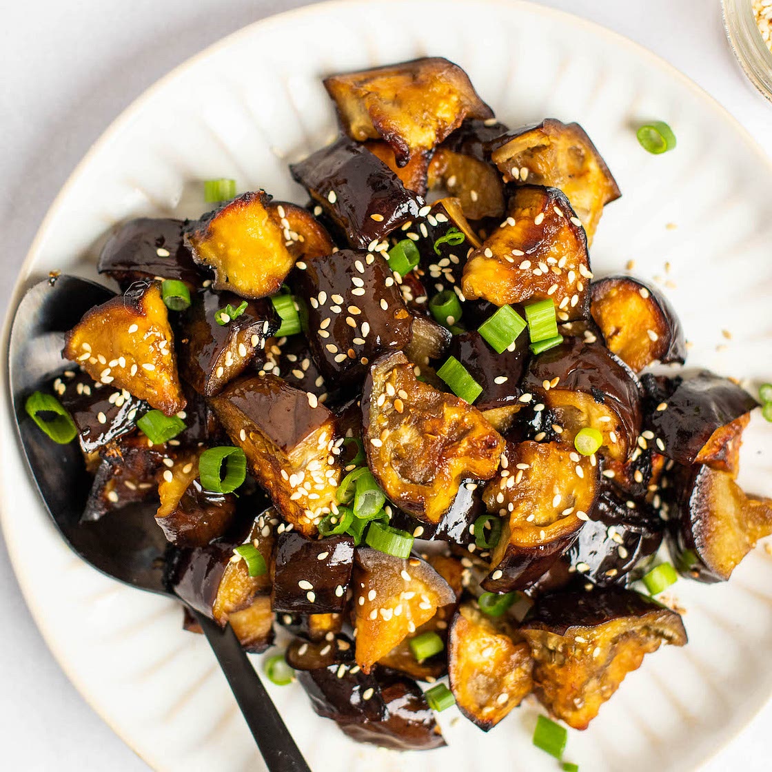 25 Minute Sweet & Sticky Air Fryer Eggplant