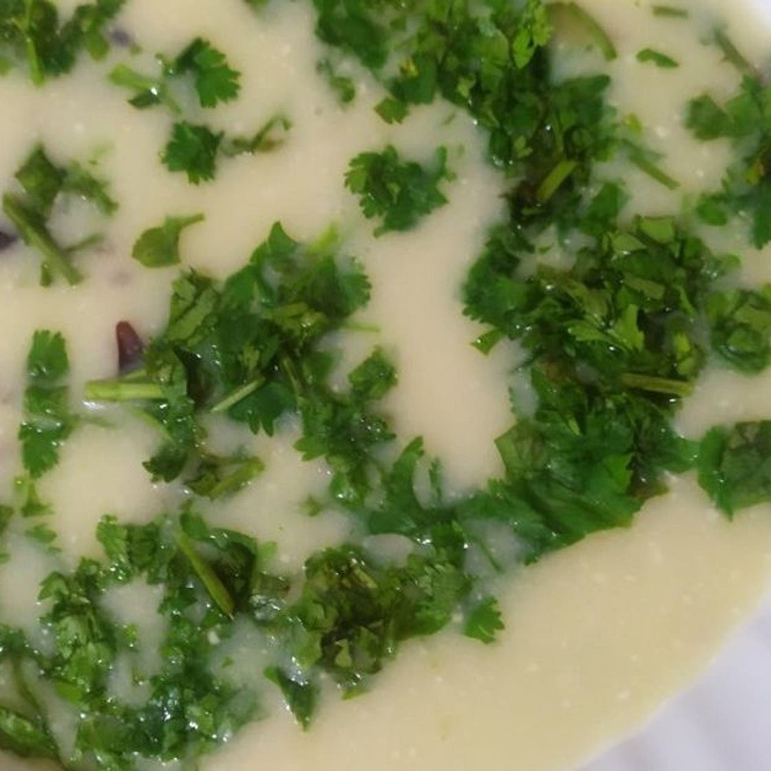 गुजराती कढ़ी (gujrathi kadhi recipe in hindi)