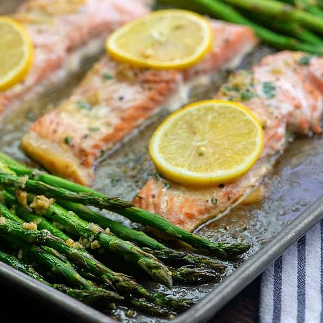 Garlic Butter Salmon and Asparagus