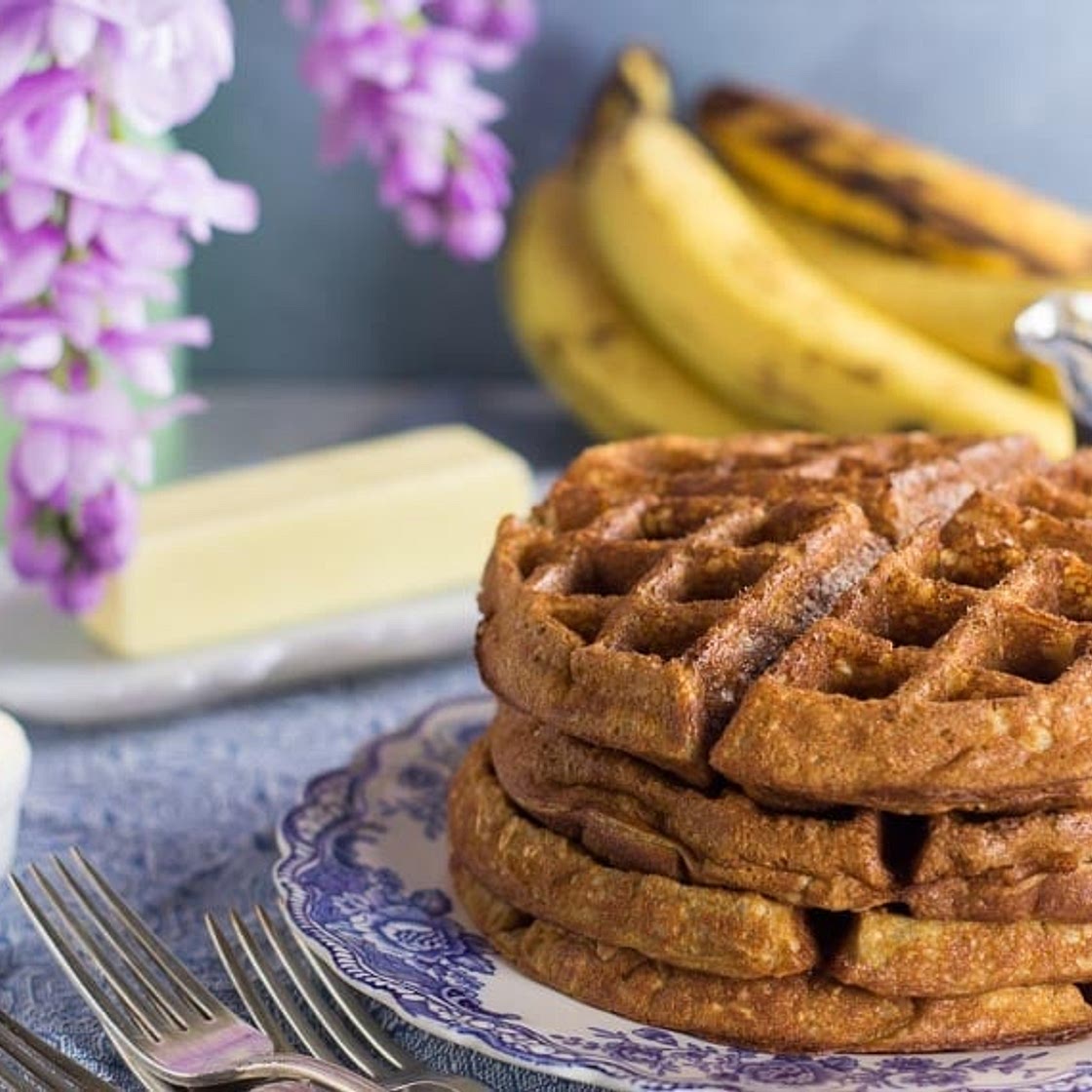 Low FODMAP Banana Oat Waffles