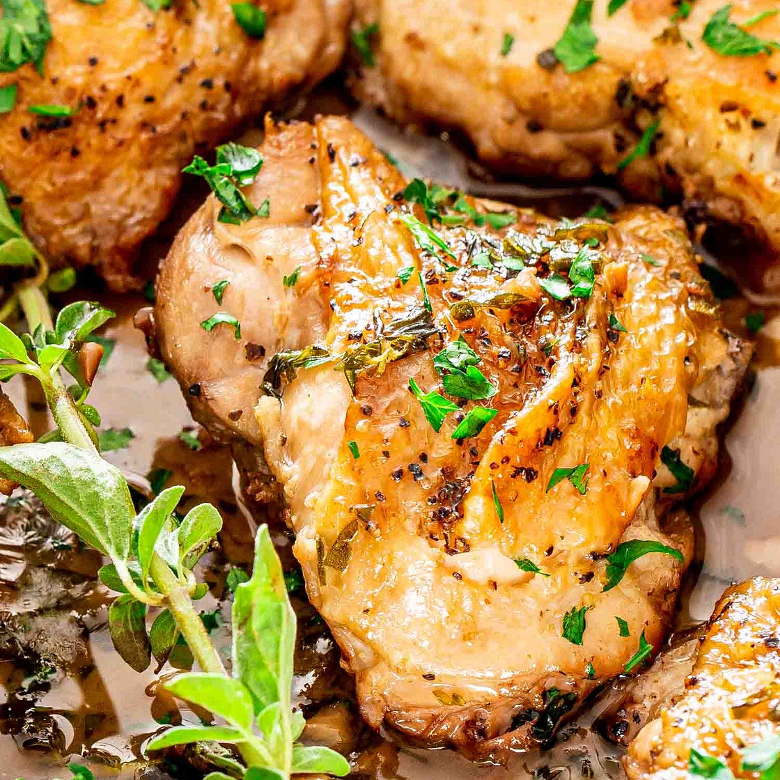 Chicken With Garlic Herb Sauce