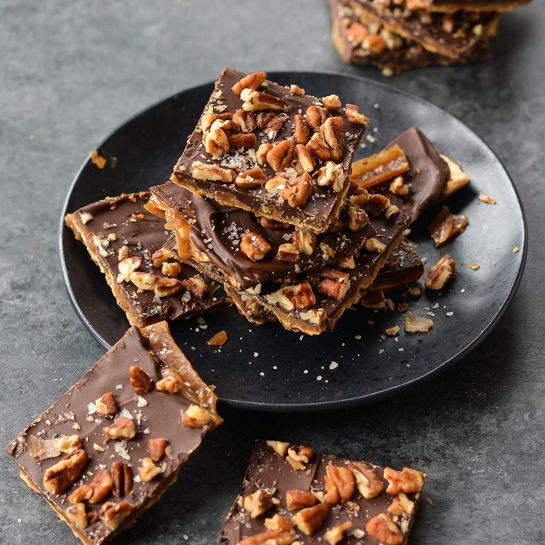 Chocolate Toffee Matzo Crack