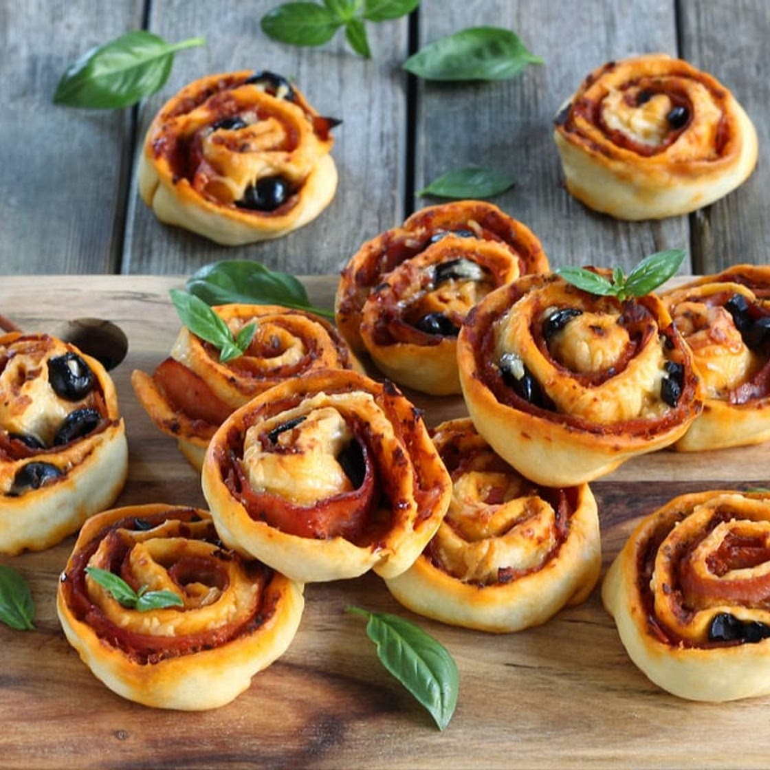 Pizza-rolls au pesto rustico tomates séchées