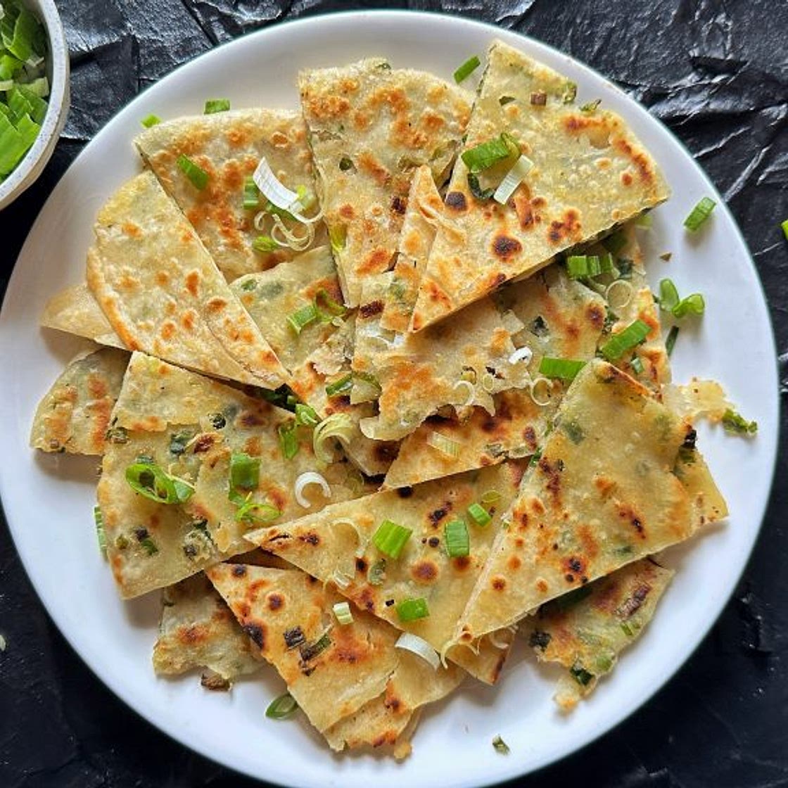 Crispy Scallion Pancakes (Chinese Cong You Bing)