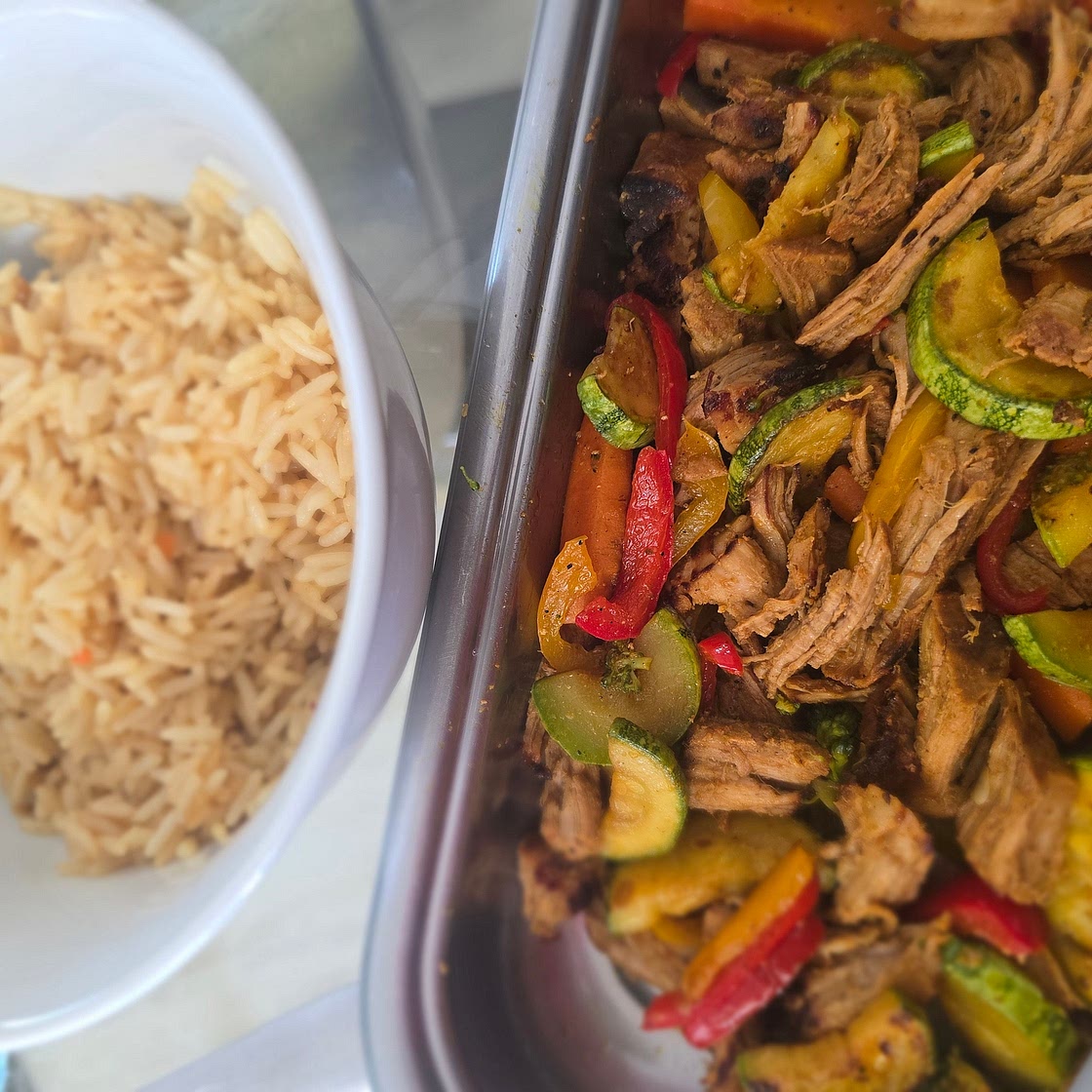 Stir-fry Light de Filé Suíno com Legumes e Arroz Branco