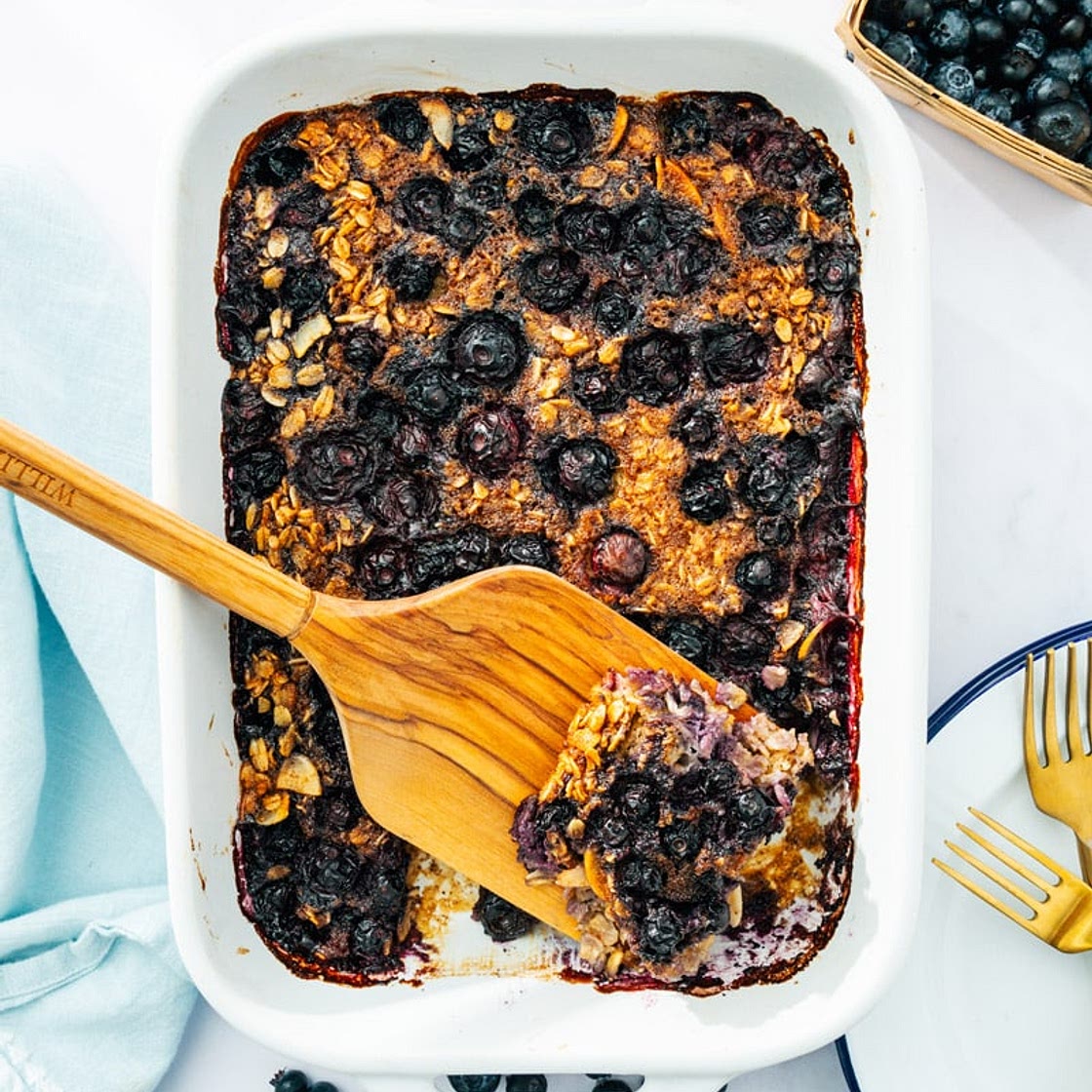 Easy Blueberry Baked Oatmeal