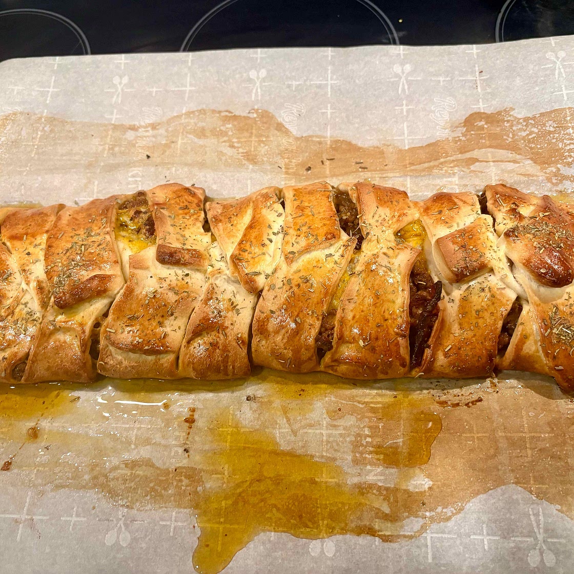 Cheeseburger Garbage Bread
