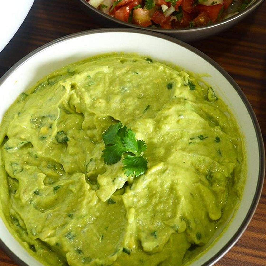 Avocado hummus