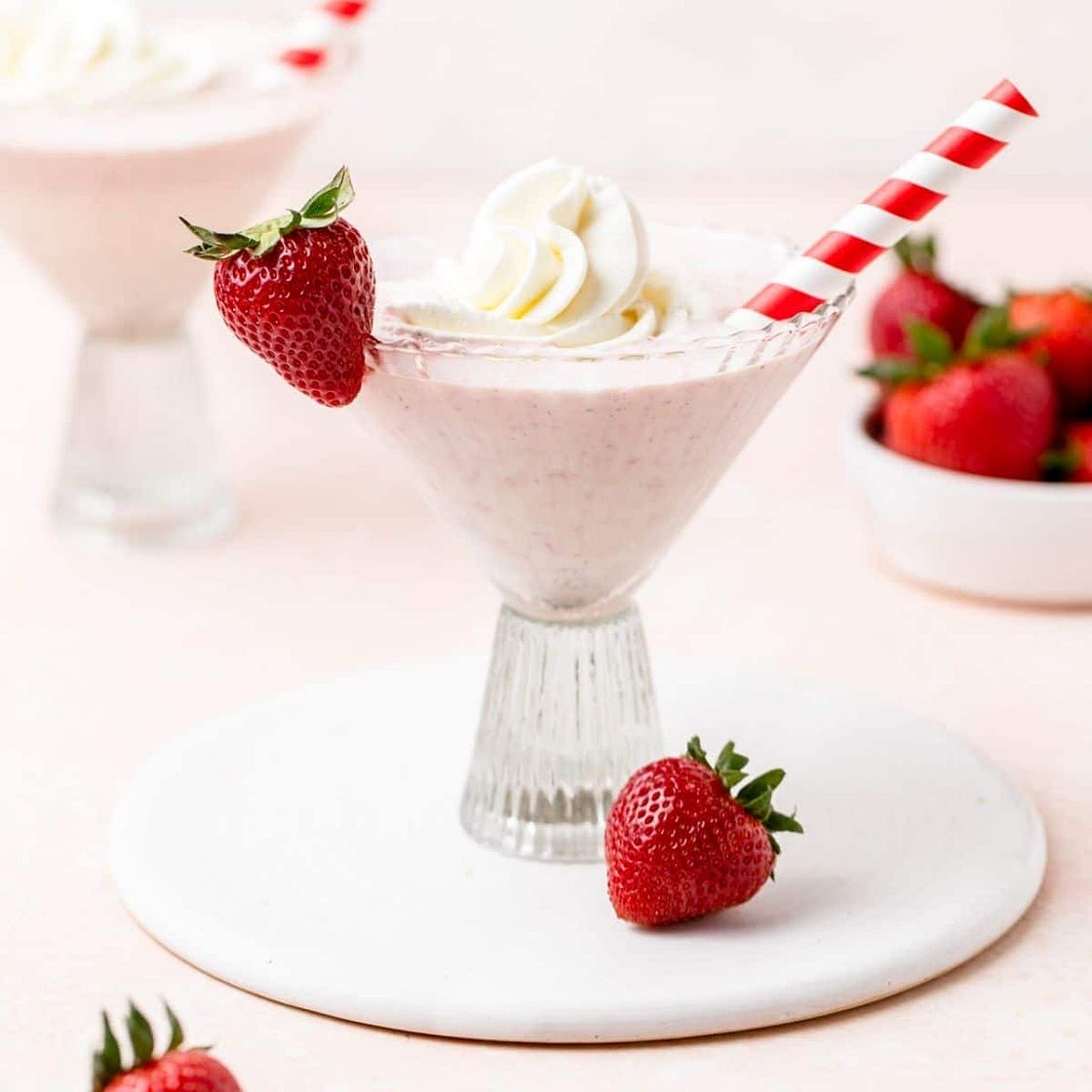 Strawberries and Cream Cocktail with Bailey's