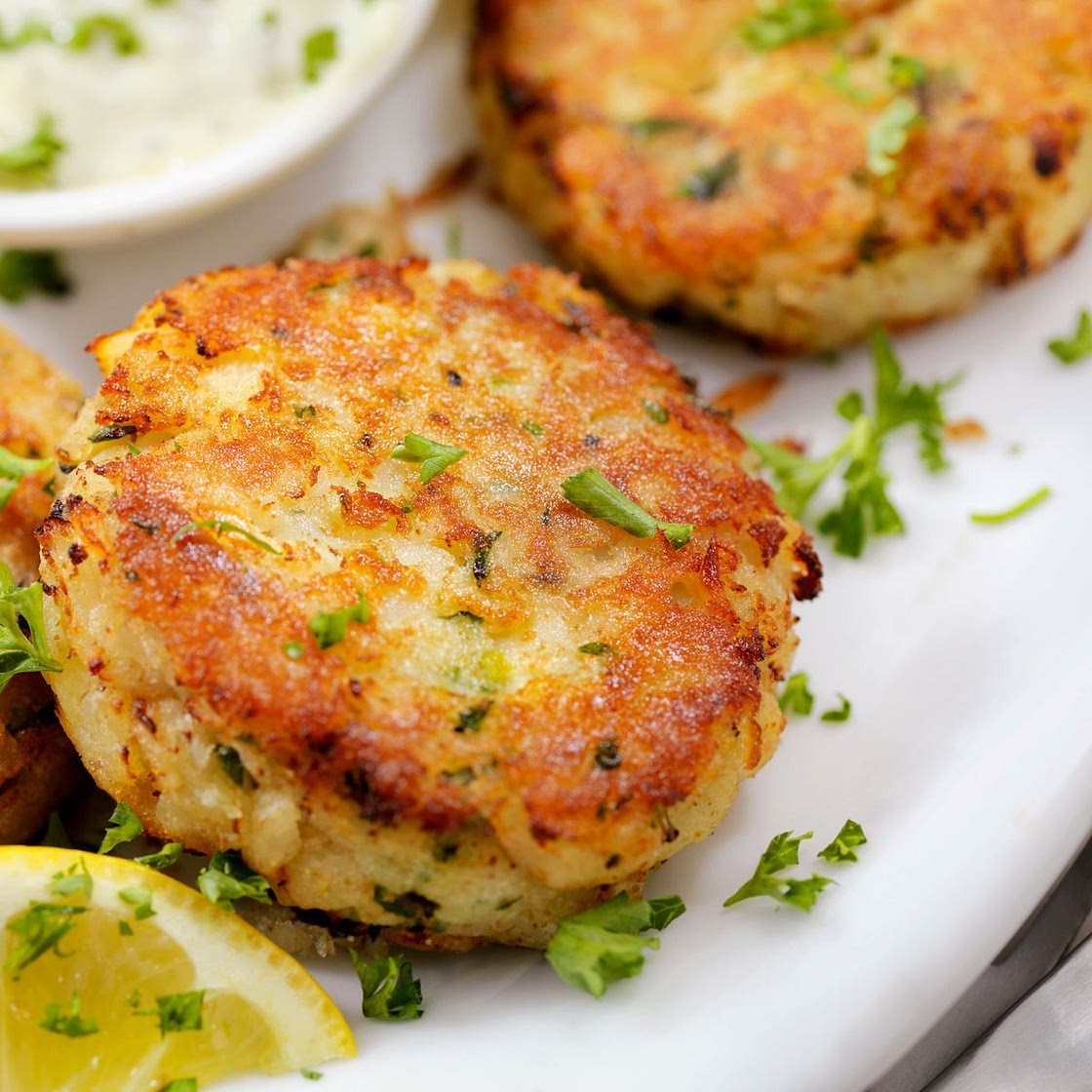 Panfried tuna and white bean cakes recipe