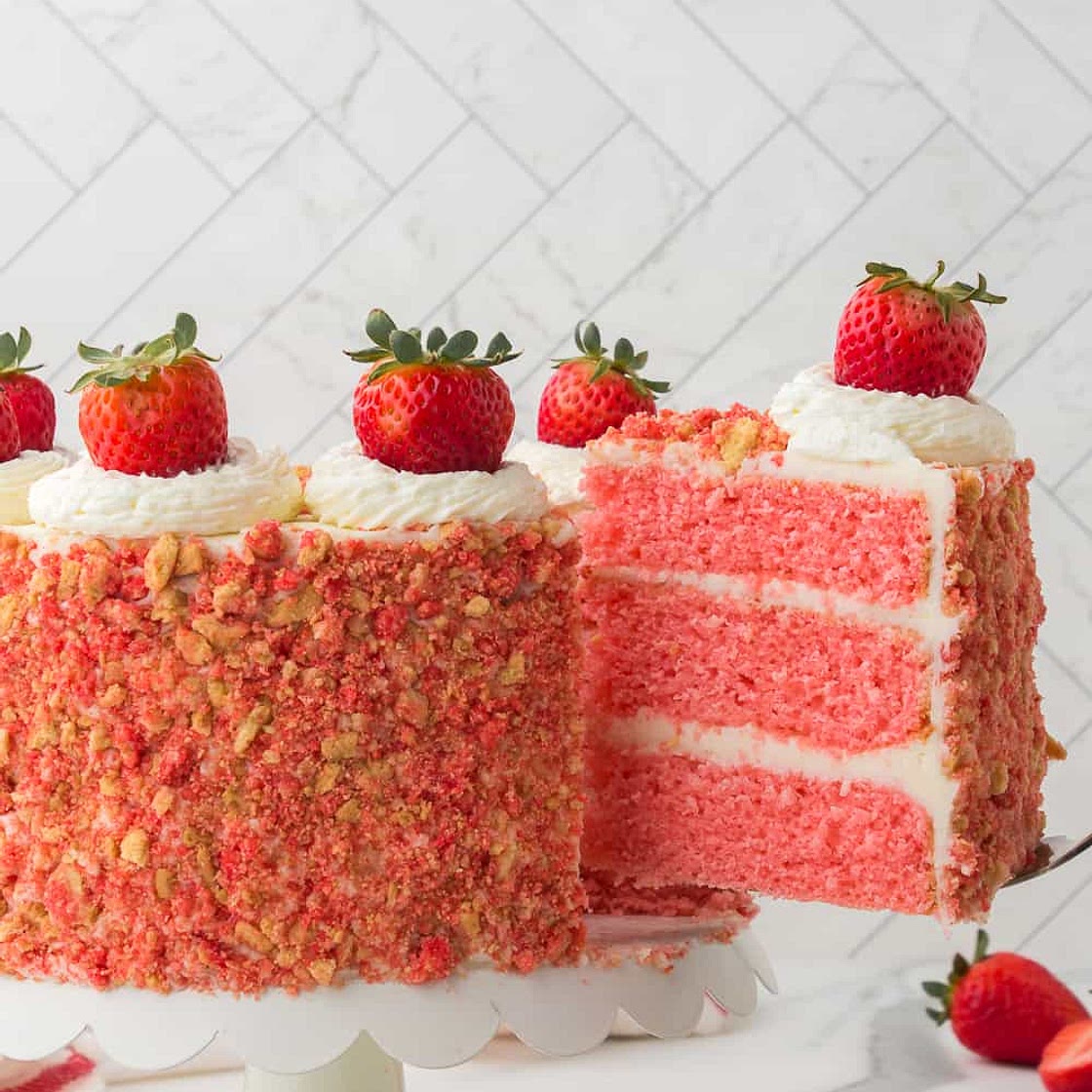 Strawberry Crunch Cake