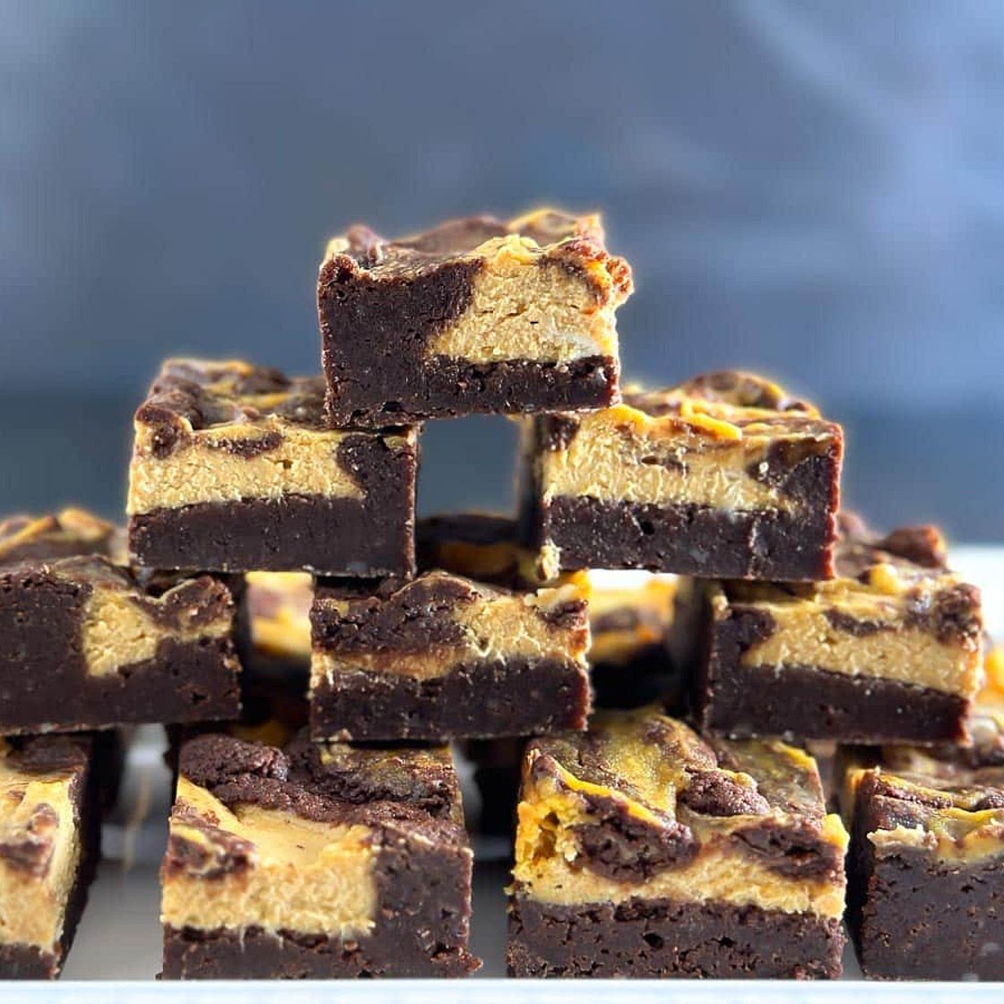 Low FODMAP Pumpkin Swirl Cheesecake Brownies