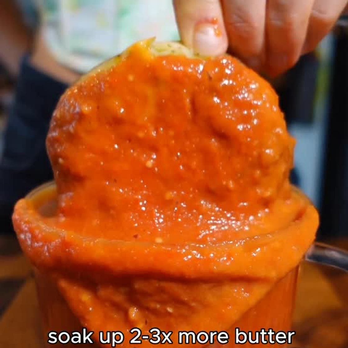 Cheesy Pesto Garlic-Butter Crumpets with a Roast-Tomato Garlic Dipping Sauce