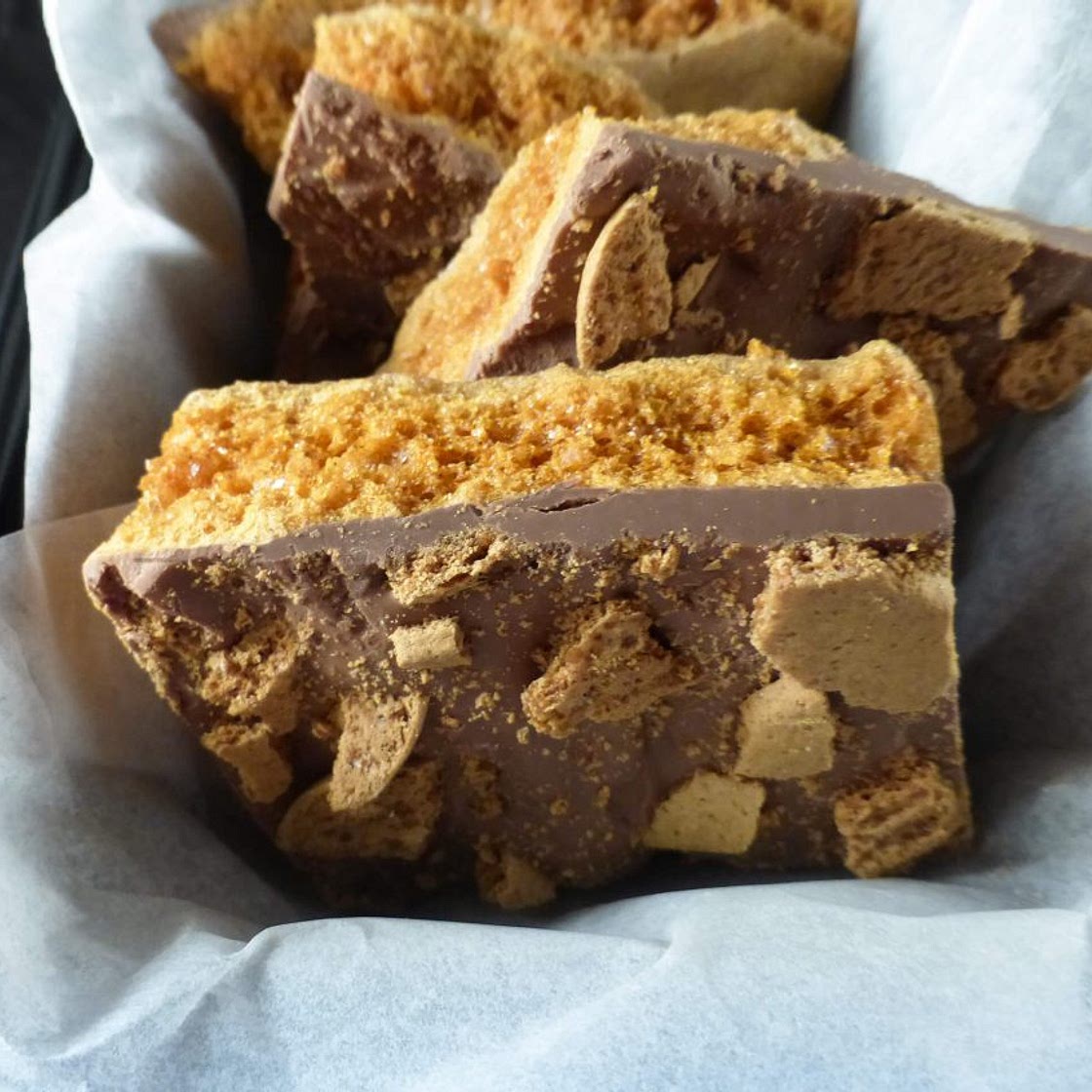 Gingerbread Chocolate Honeycomb (Cinder Toffee)