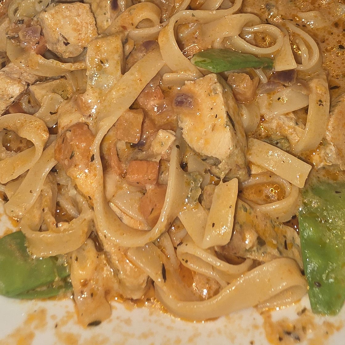 creamy chicken and chorizo pasta