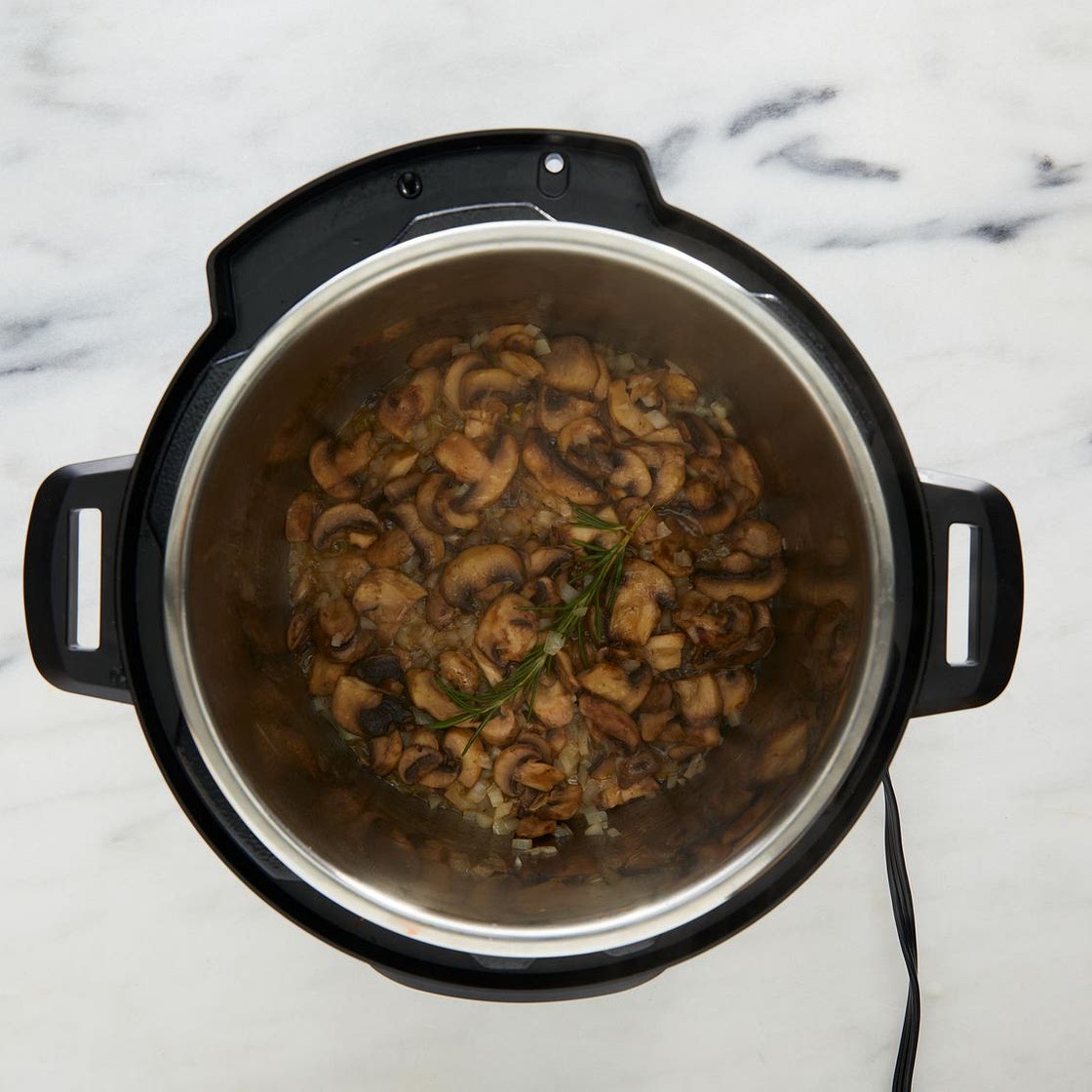 Instant Pot Mushroom Risotto