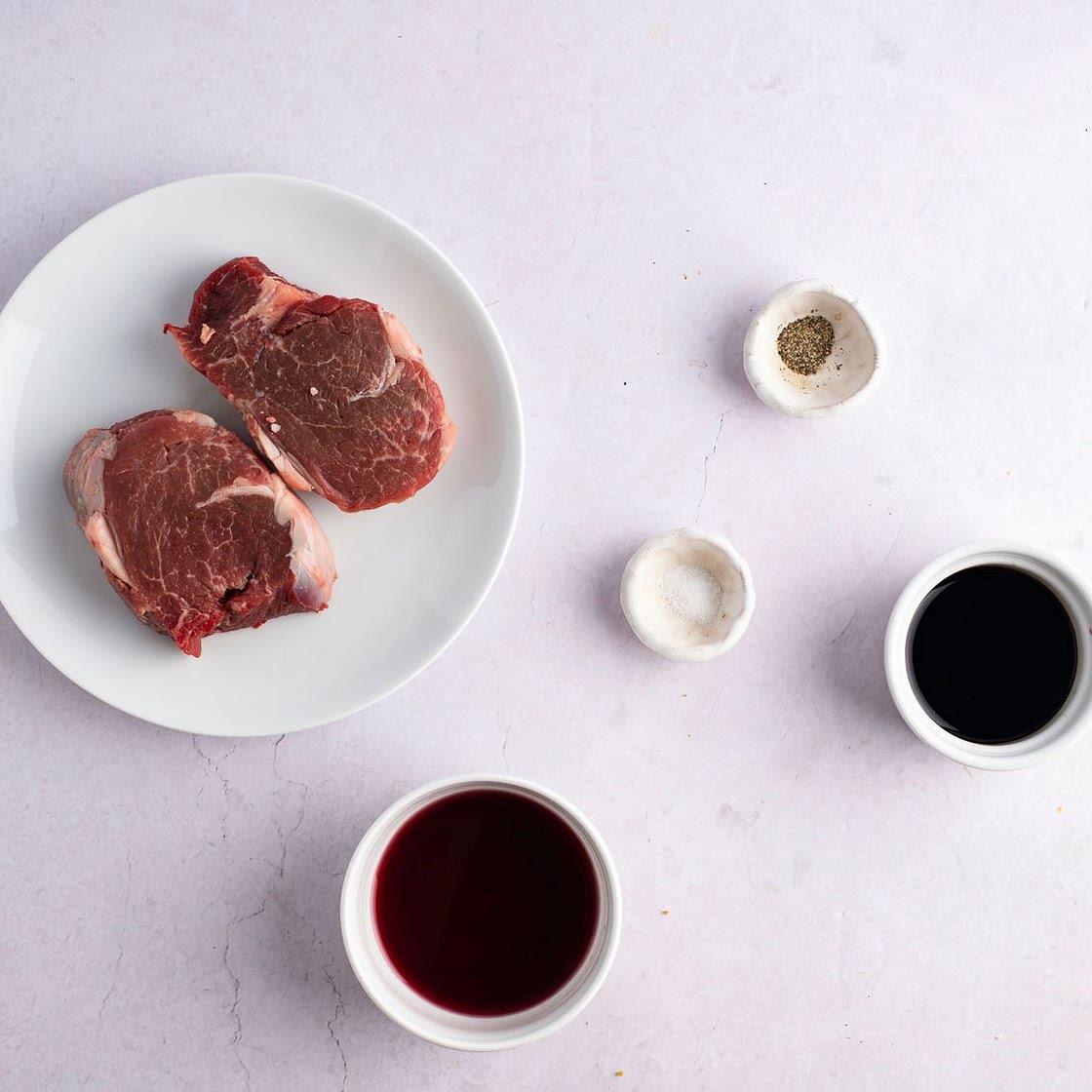 Filet Mignon with Rich Balsamic Glaze