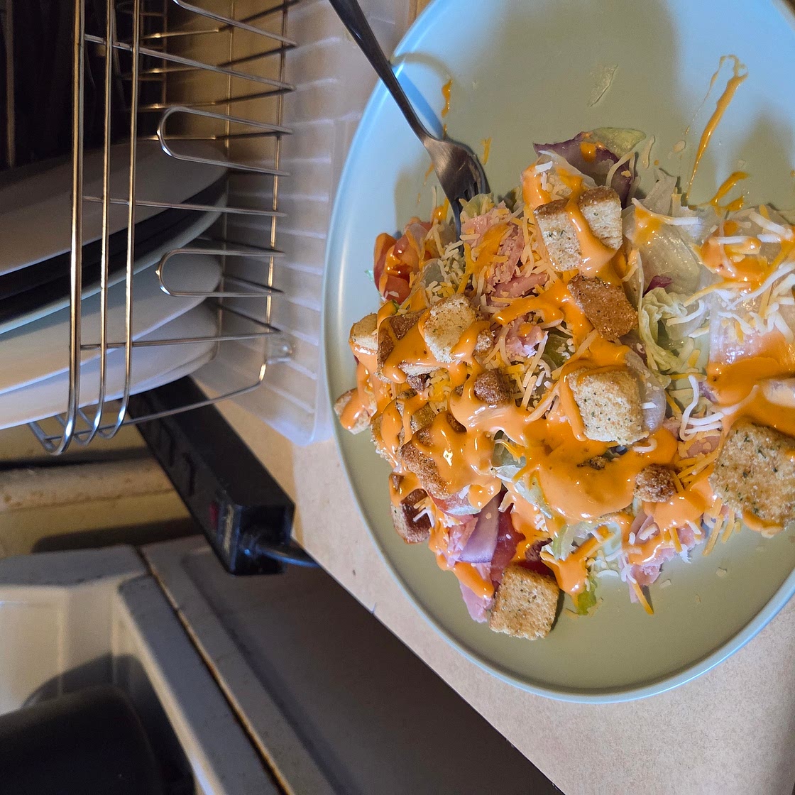 Turkey Vegetable Crouton Salad Recipe