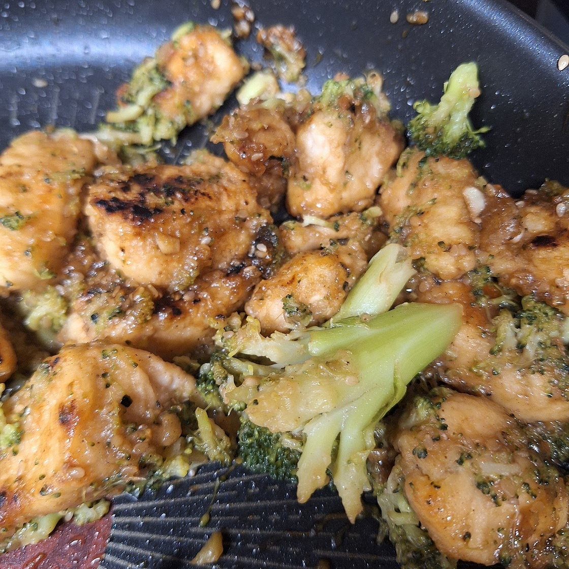 Honey Sesame Chicken and Broccoli