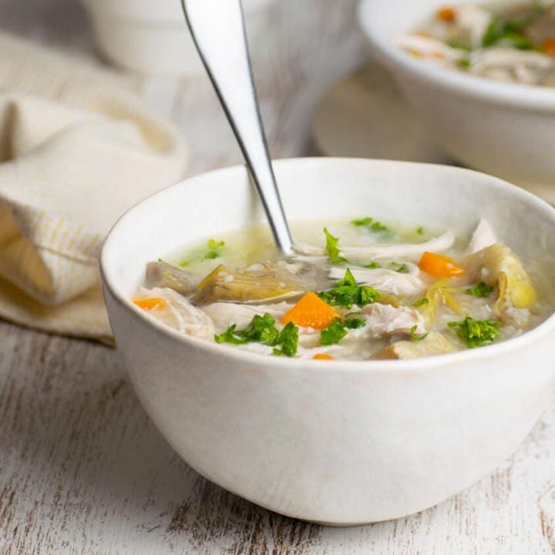 Slow Cooker Lemon Chicken Artichoke Soup