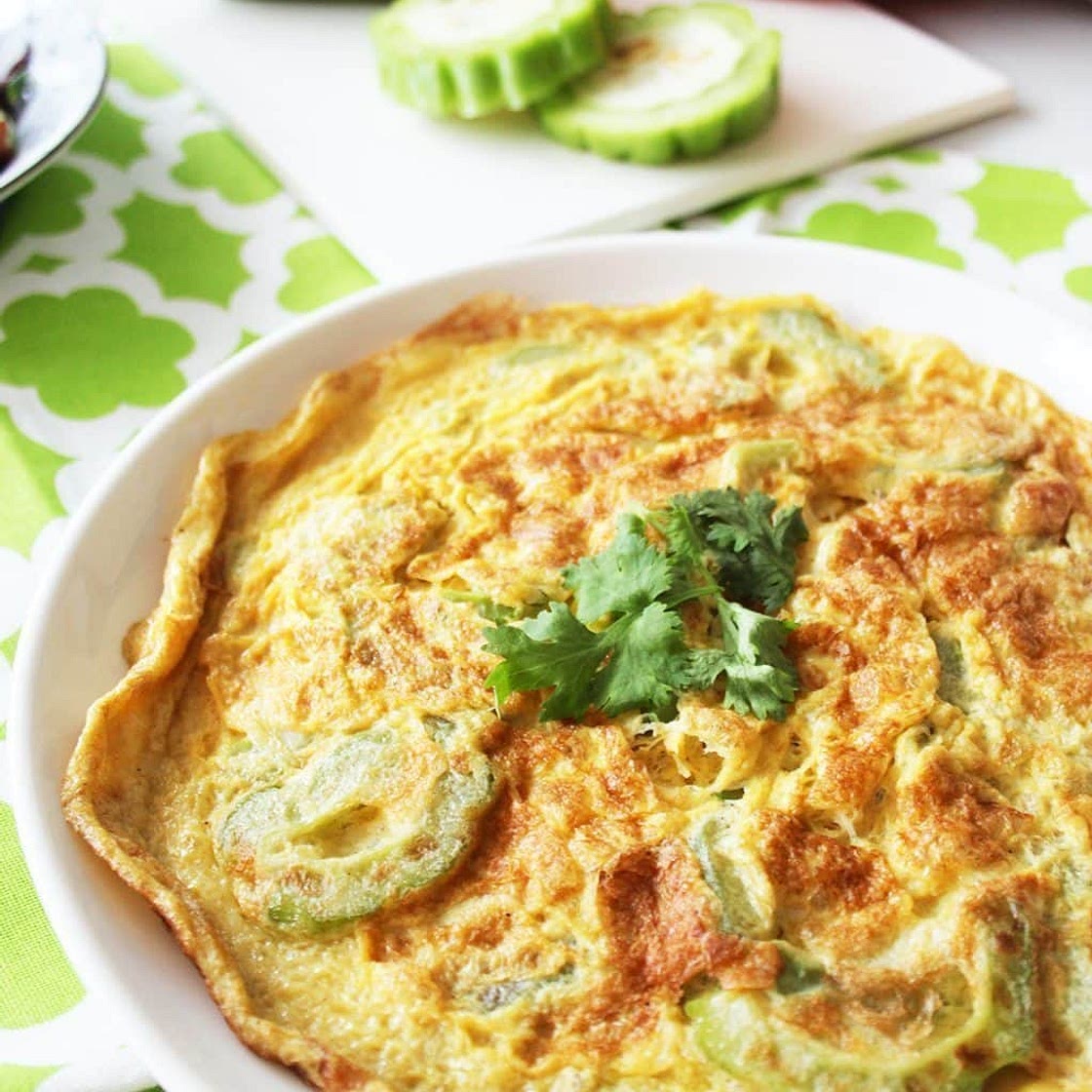 Chinese-Style Fried Bitter Gourd Omelette