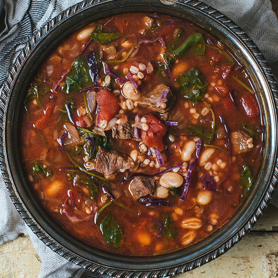 Soupe toscane au boeuf, aux légumes et à la bière rousse