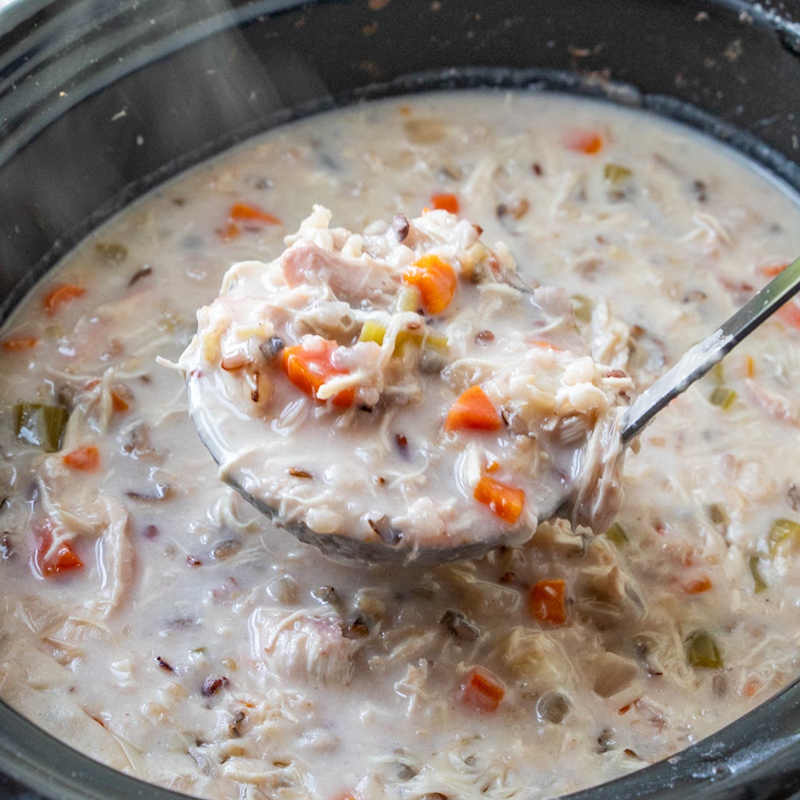 Slow Cooker Creamy Chicken Wild Rice Soup