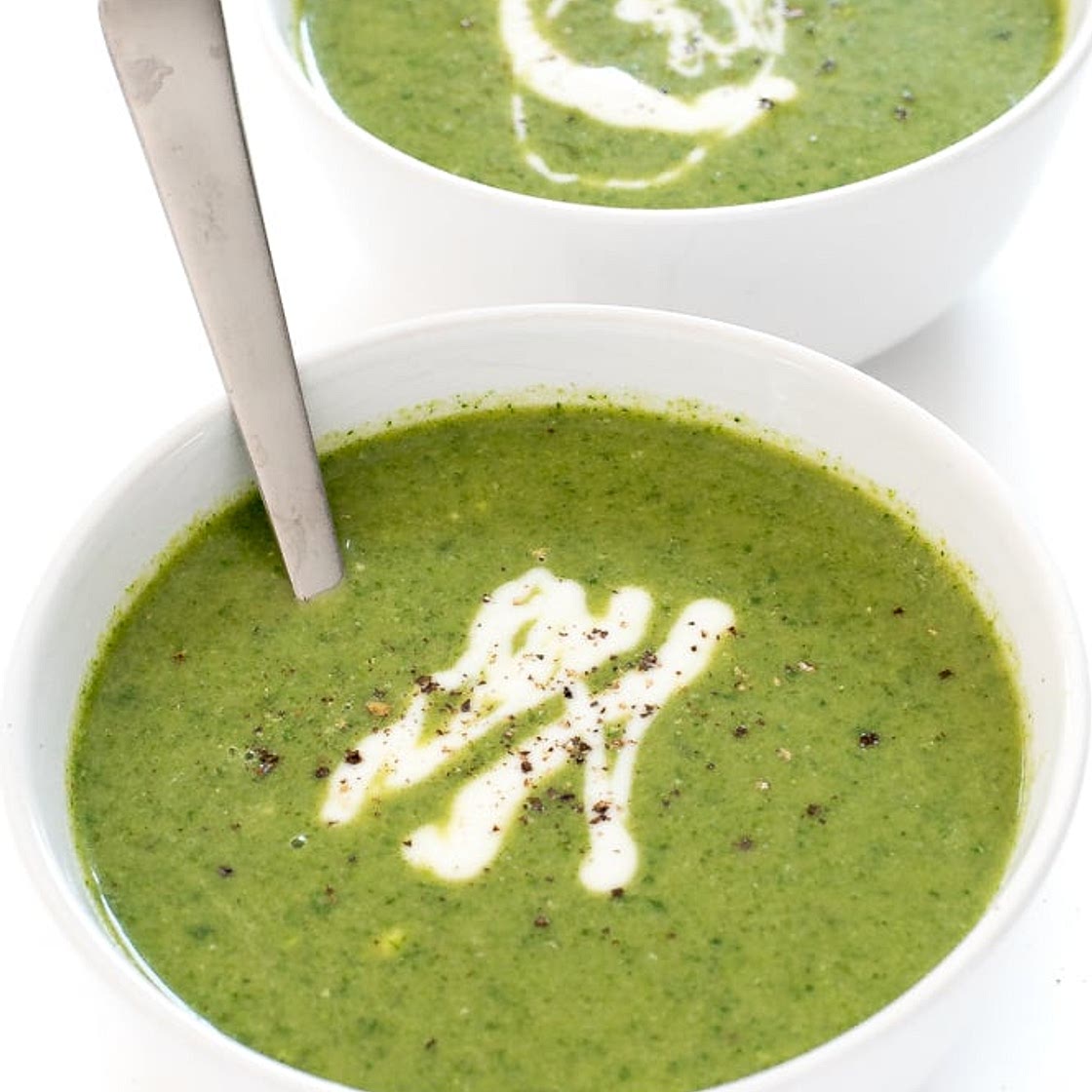 Creamy Broccoli Spinach Soup With Greek Yogurt