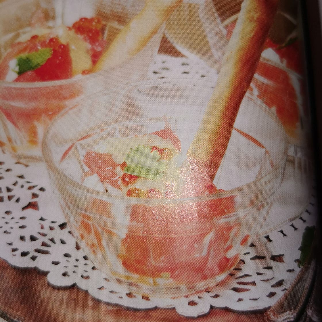 Crème de pomélo, œufs de truite et mayonnaise au gingembre