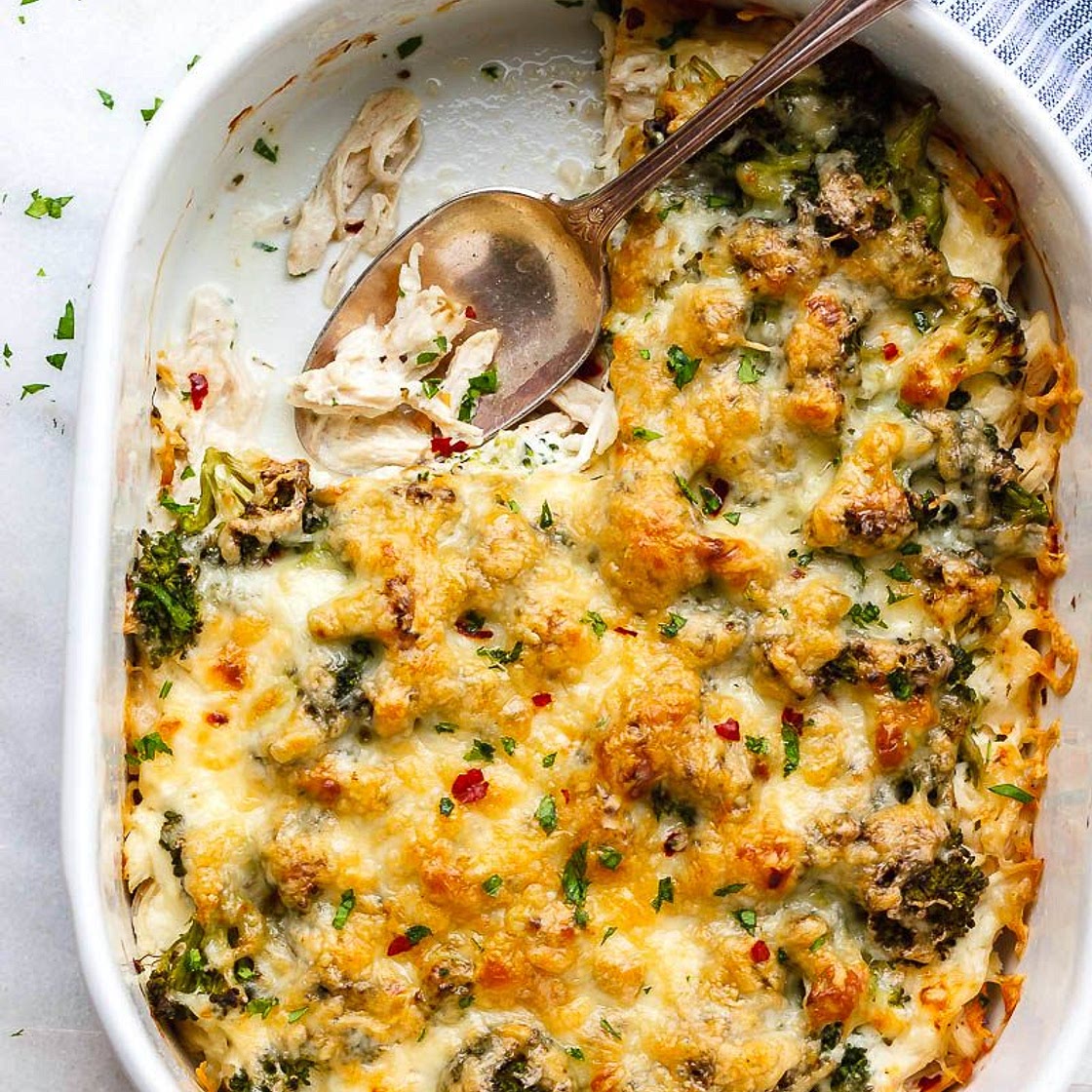 Broccoli Chicken Casserole with Cream Cheese and Mozzarella