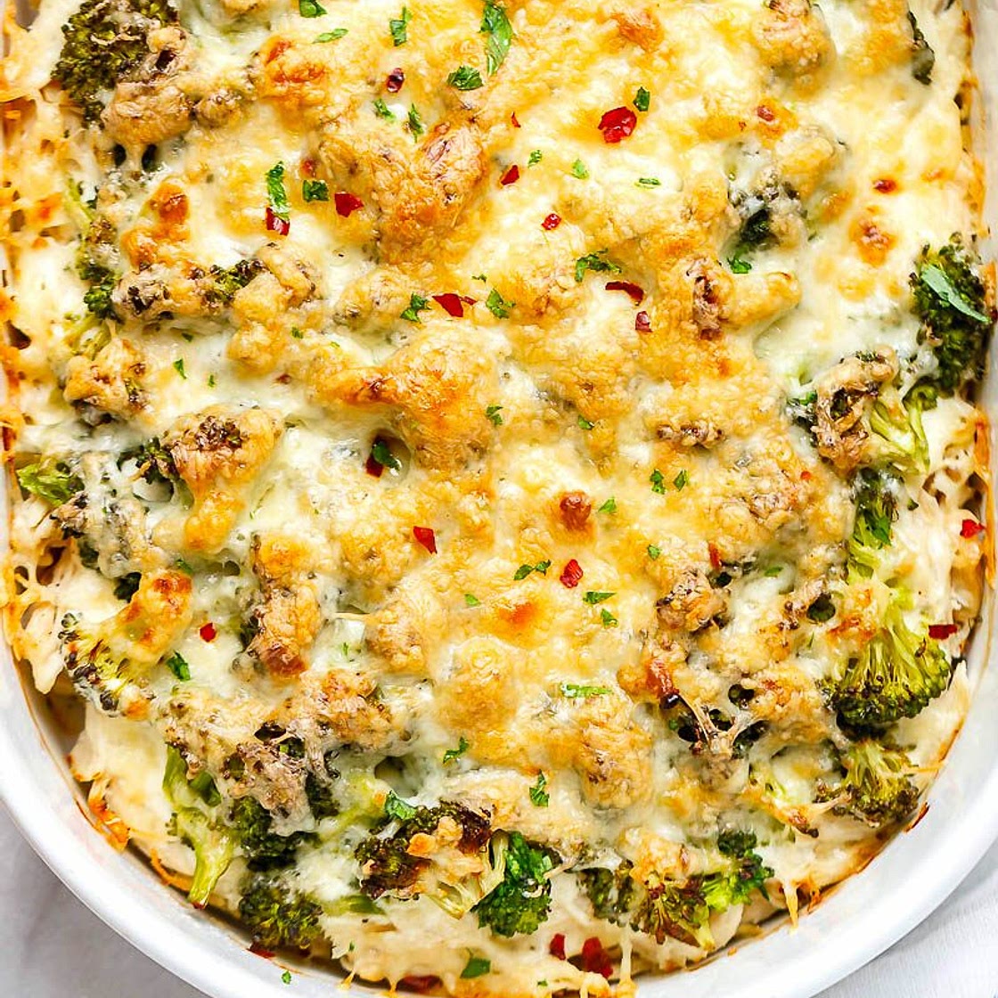 Broccoli Chicken Casserole with Cream Cheese and Mozzarella