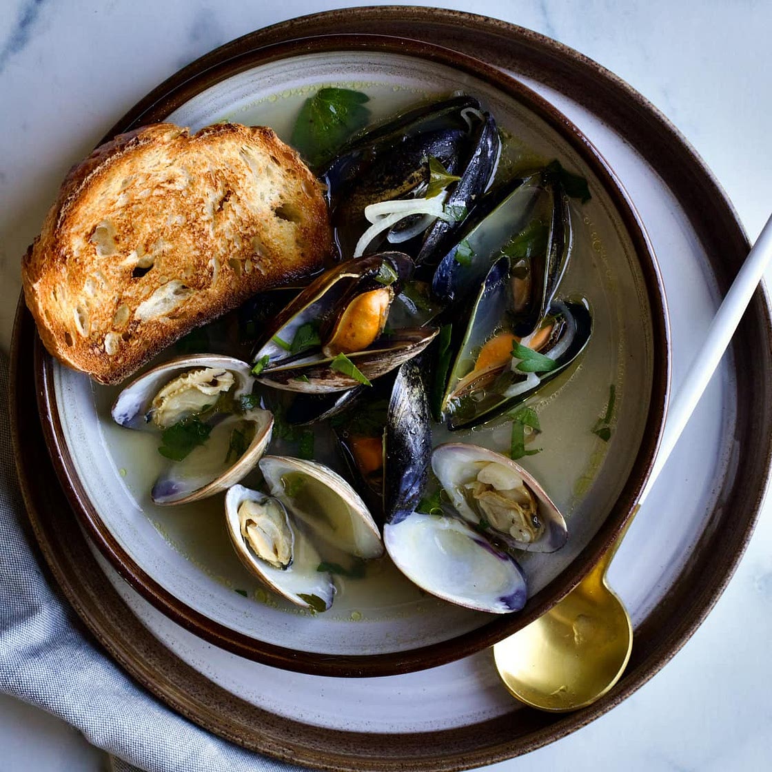 Steamed Mussels and Clams Recipe