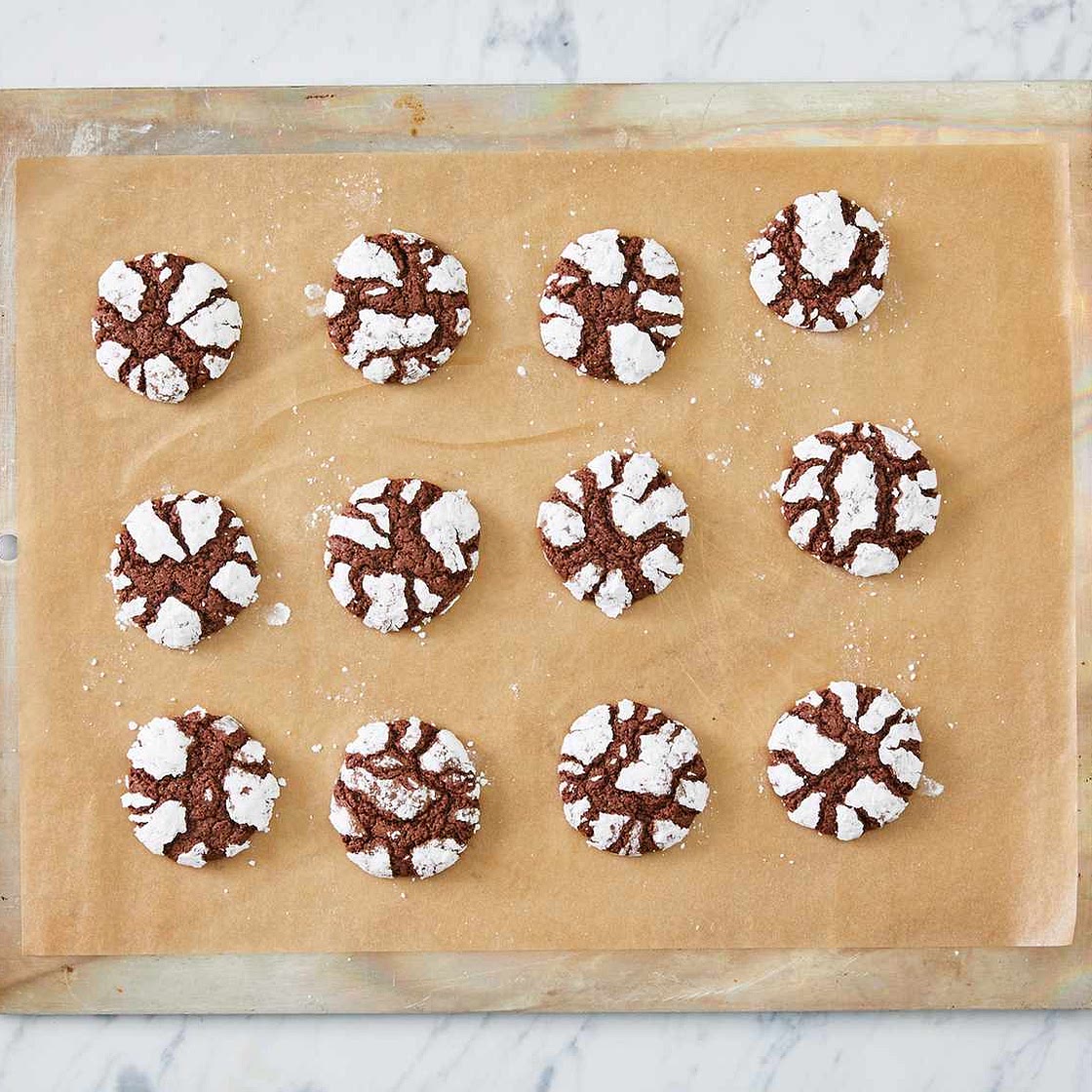 Chocolate Crinkle Cookies