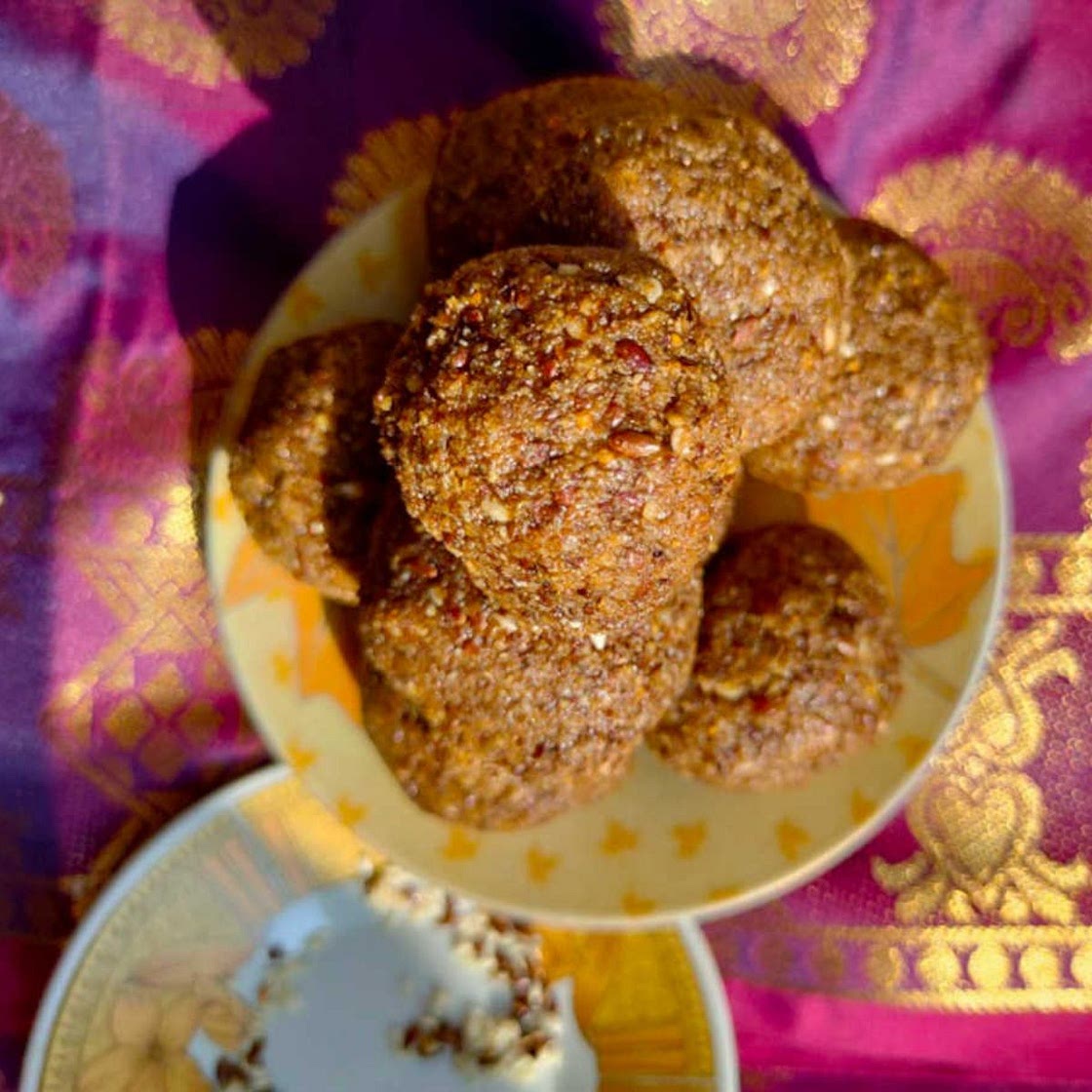 Til Ladoo Recipe - Sesame Balls