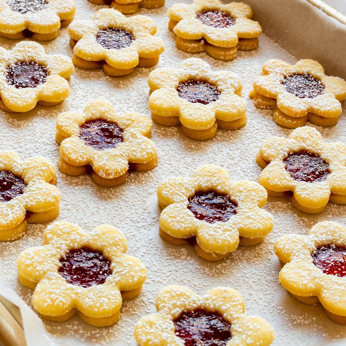 5-Ingredient Nut-Free Linzer Cookies