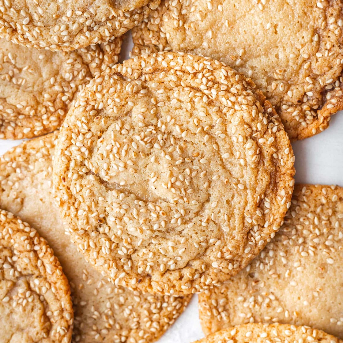 Chewy Honey Sesame Cookies