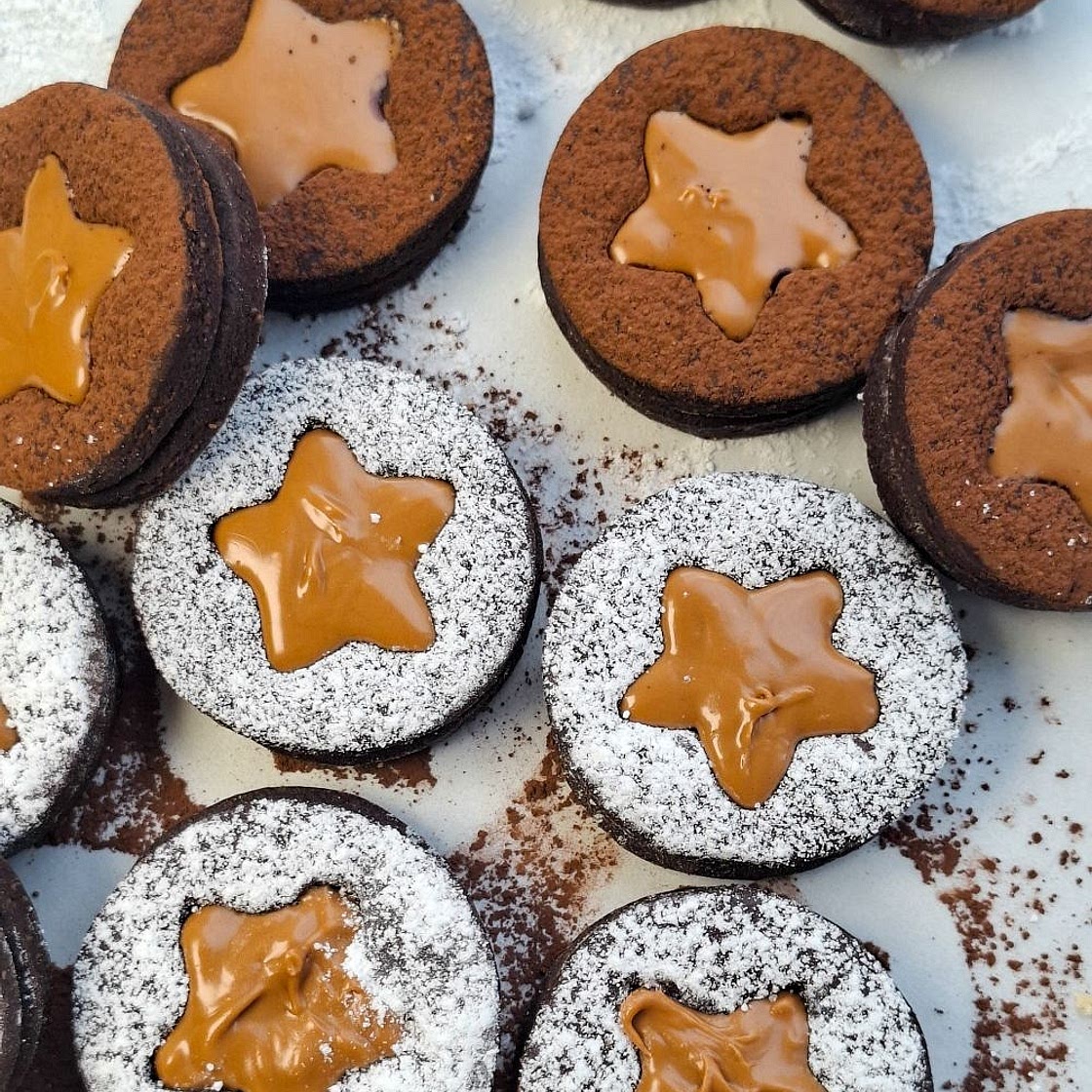 Chocolate Biscoff Linzer Cookies