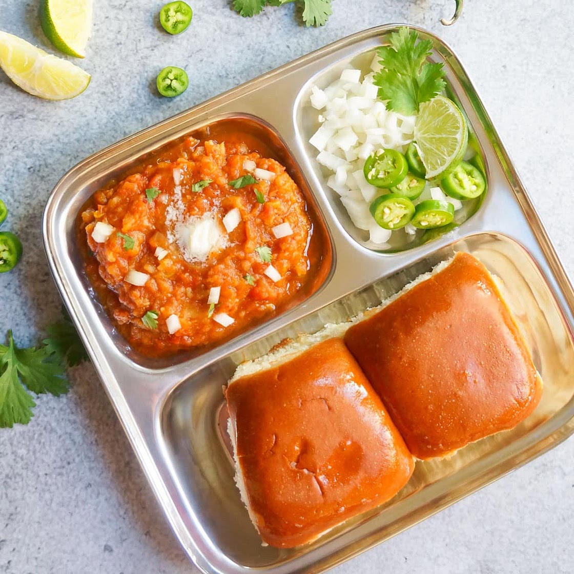 Mumbai Pav Bhaji (30 Minute One-pot Recipe)