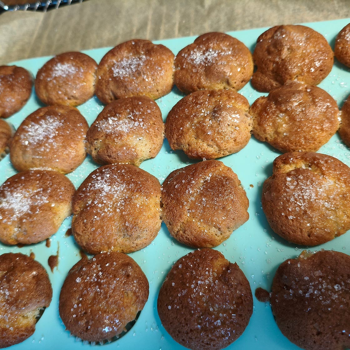 Birnen-Vanille Mini-Muffins mit Spekulatius