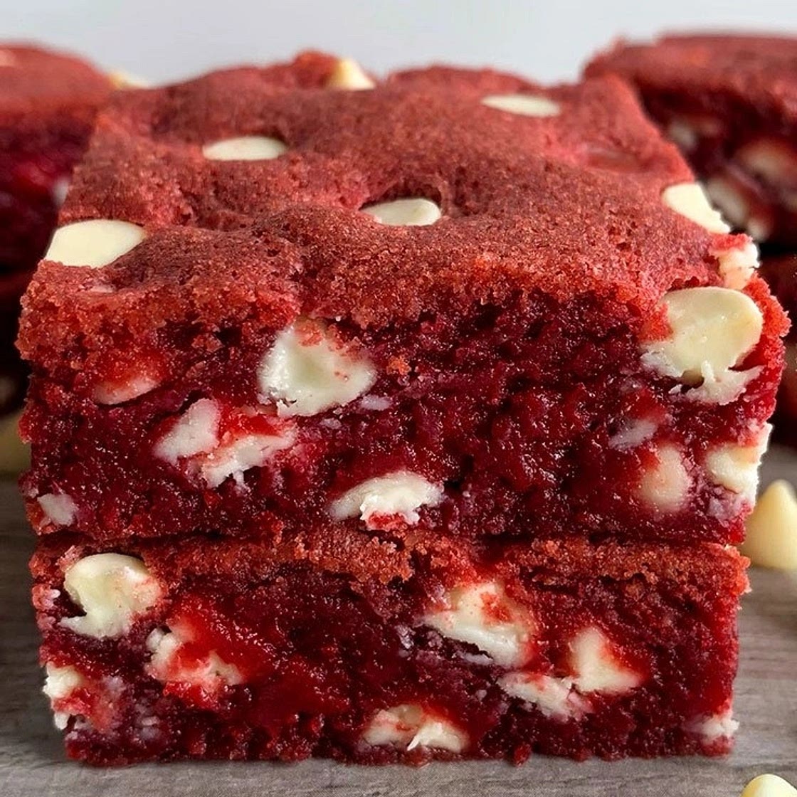 Red Velvet Cookie Dough Bars