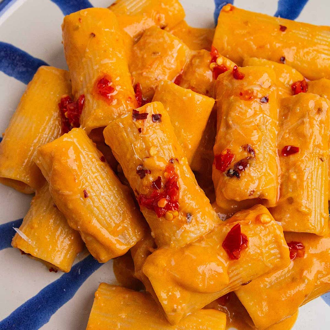 Tomato and Garlic Confit Pasta