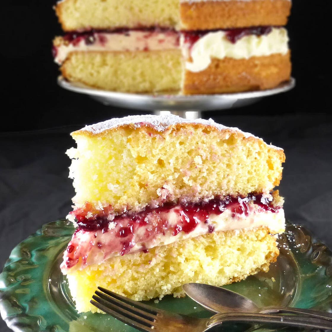 Spelt Victoria Sandwich Cake