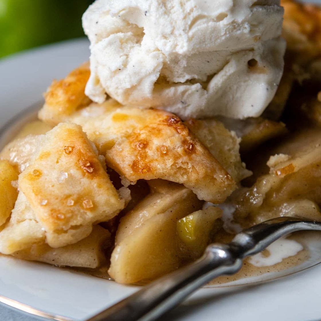 Homemade Gluten-Free Apple Pie (No Soggy Bottom!)
