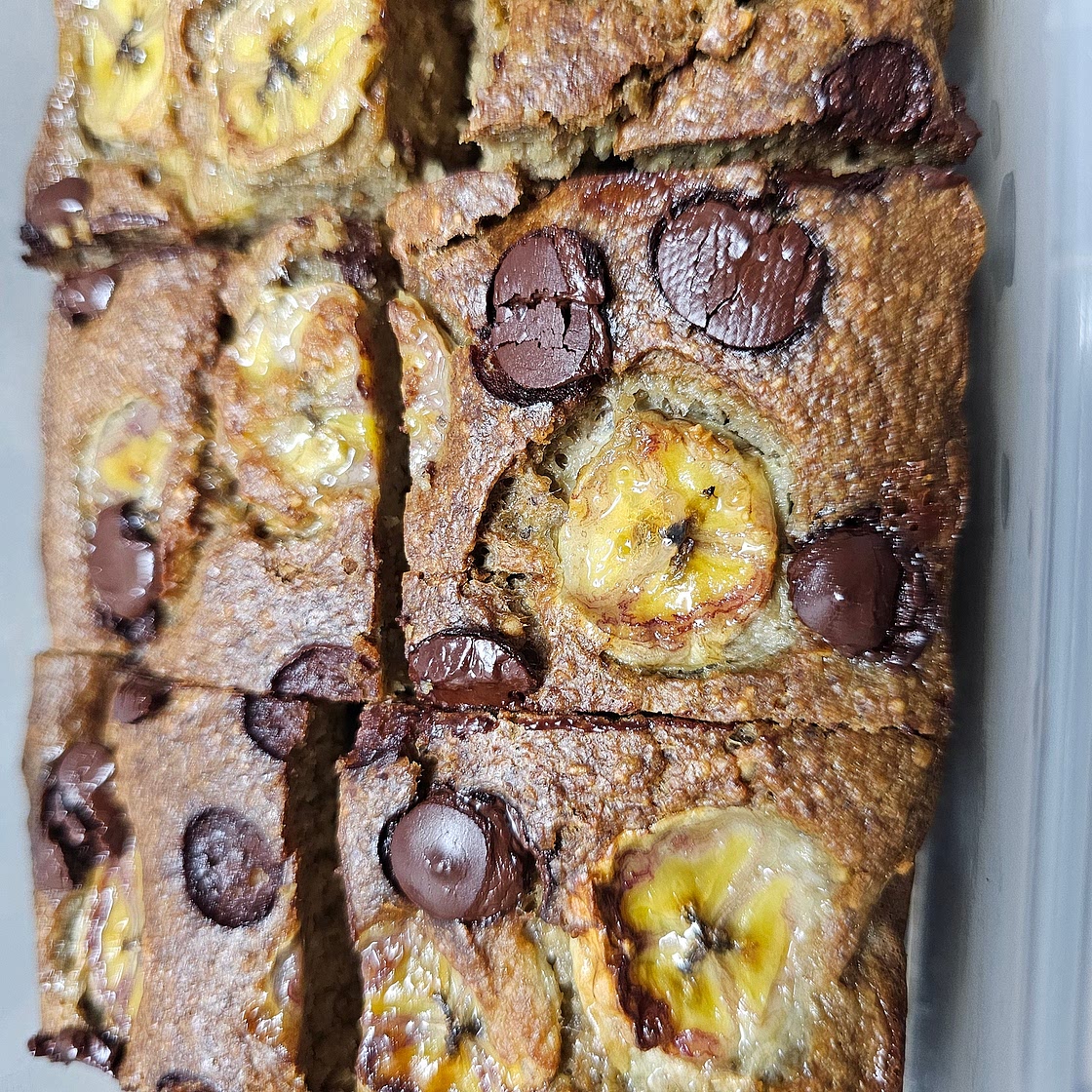 Oat Flour Banana Choc Cake