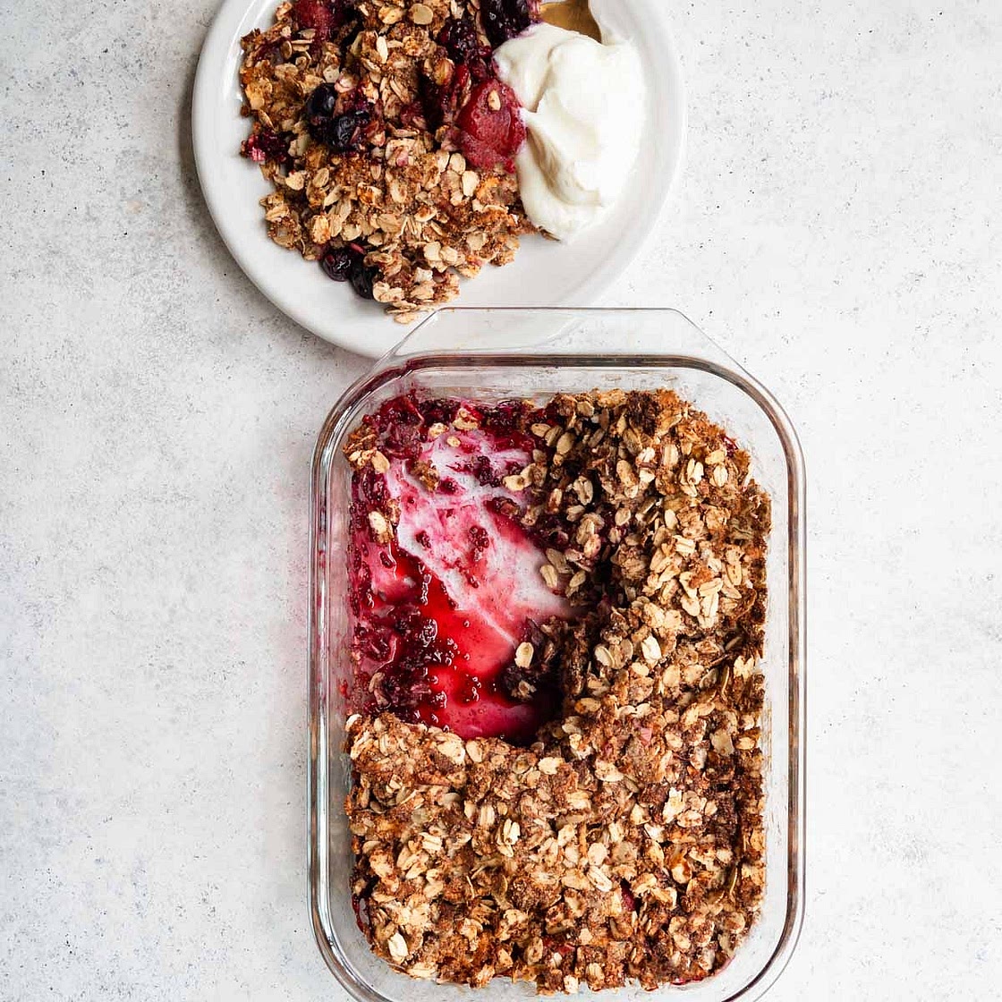 Berry Crisp (Gluten-Free, No Added Sugar)