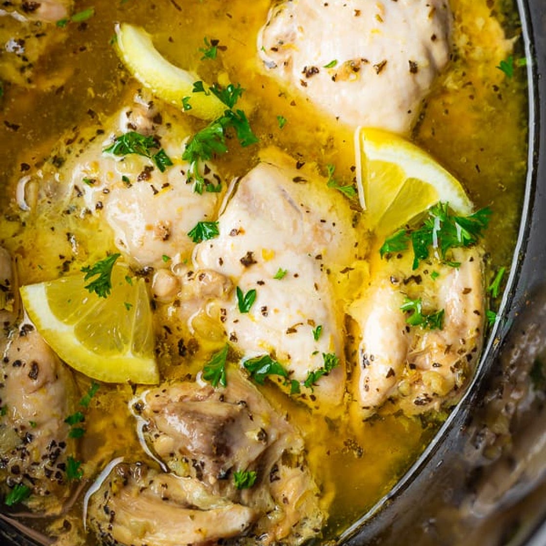 Slow Cooker Lemon Garlic Chicken Thighs