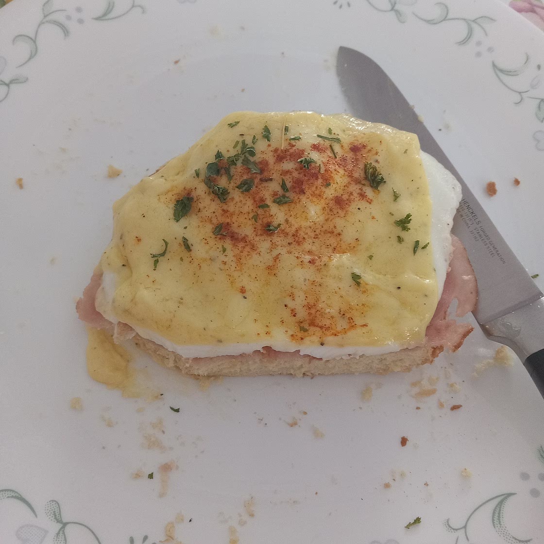 Eggs Benedict