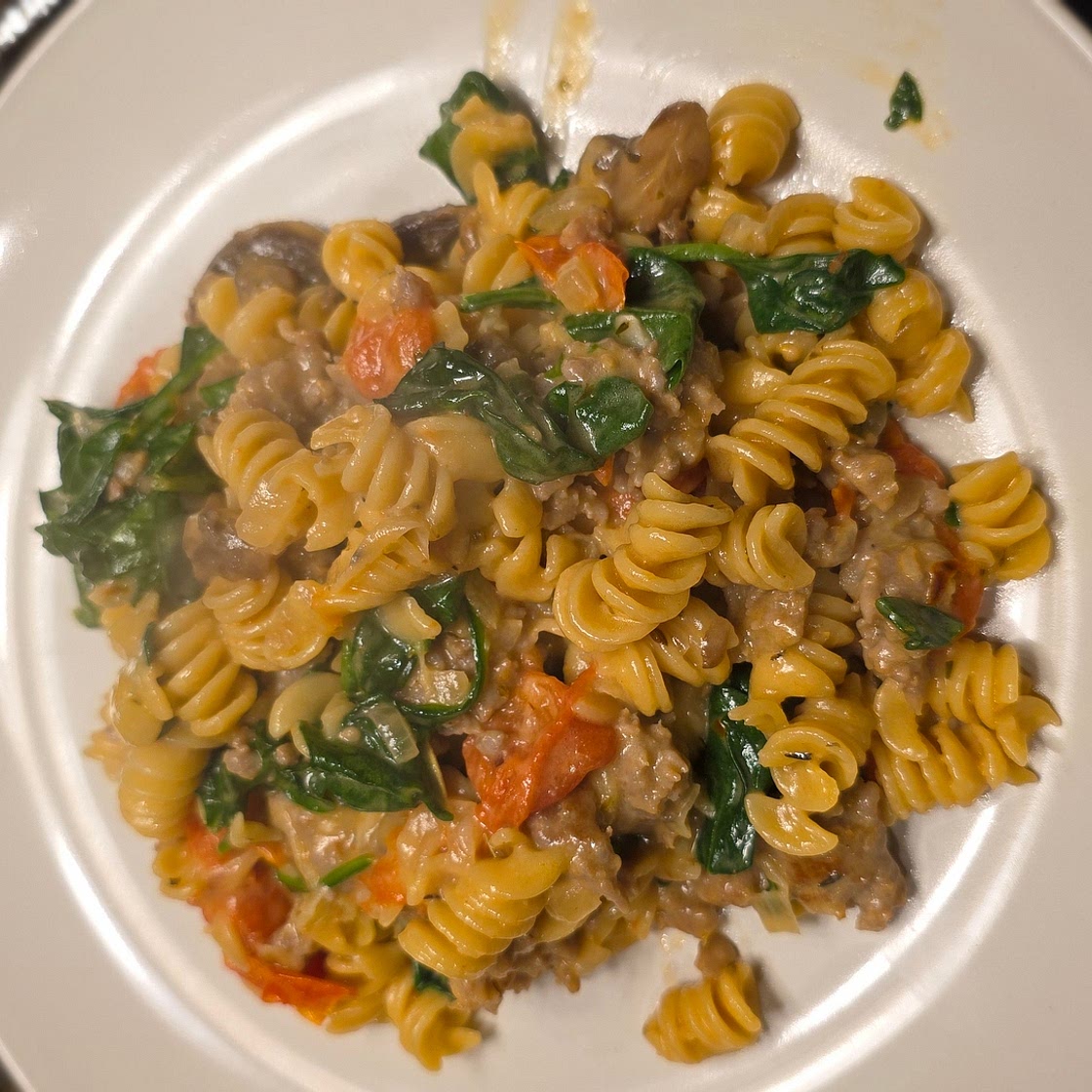 Spicy Sausage & Roasted Tomato Pasta