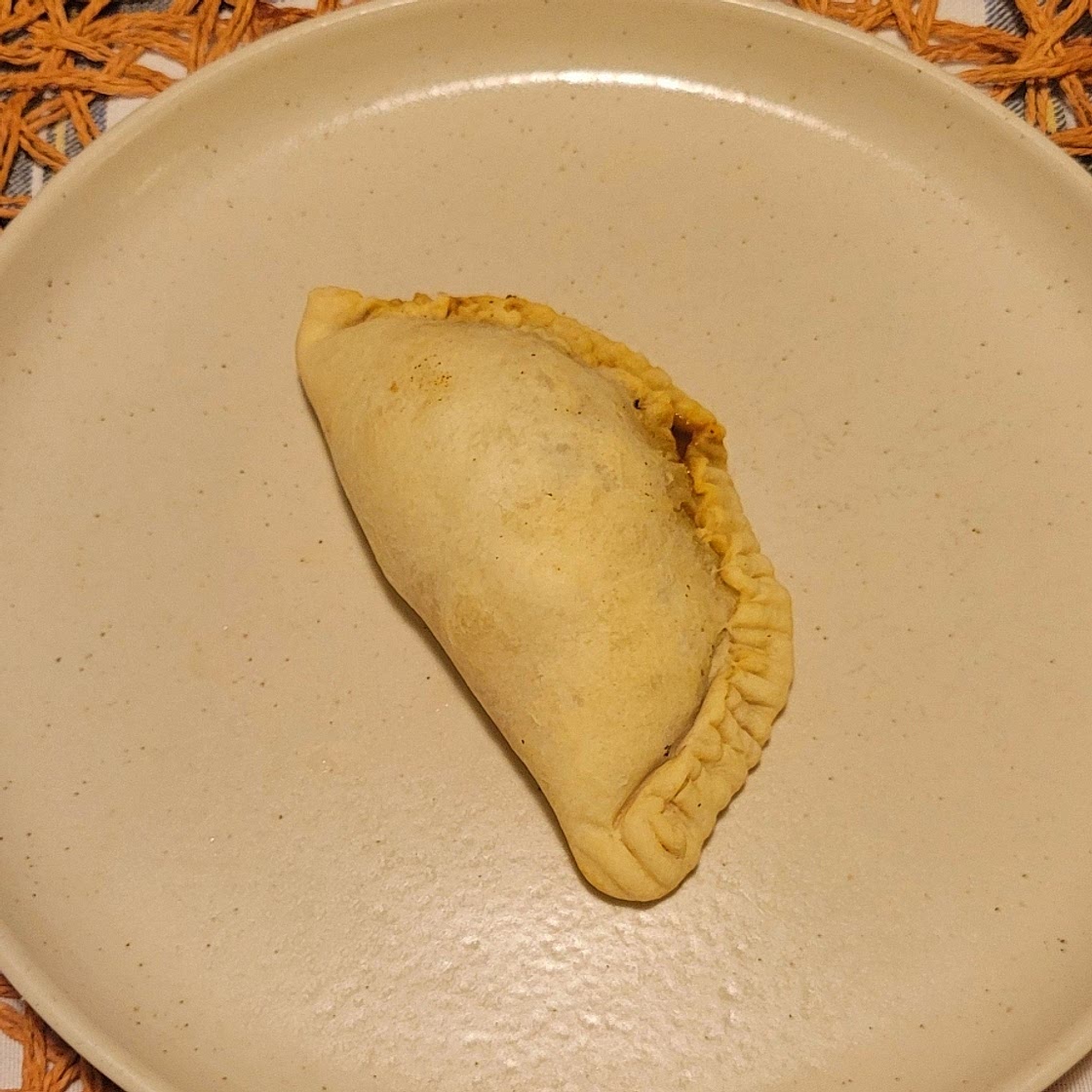 How to make empanada dough for baking